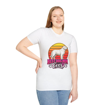 Best Dog Mom Ever T-Shirt – Retro Sunset Labrador Dog Mom Gift