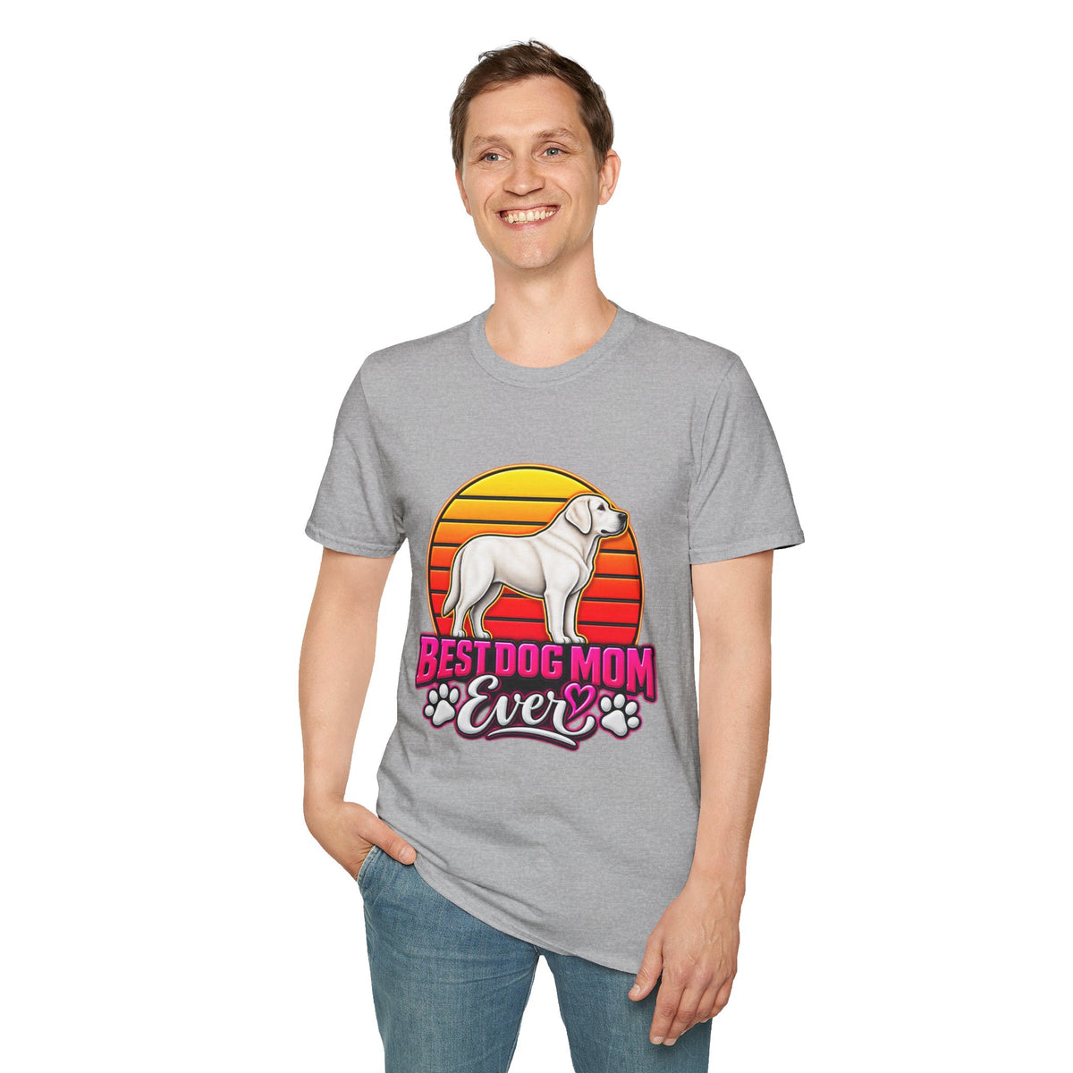 Best Dog Mom Ever T-Shirt – Retro Sunset Labrador Dog Mom Gift