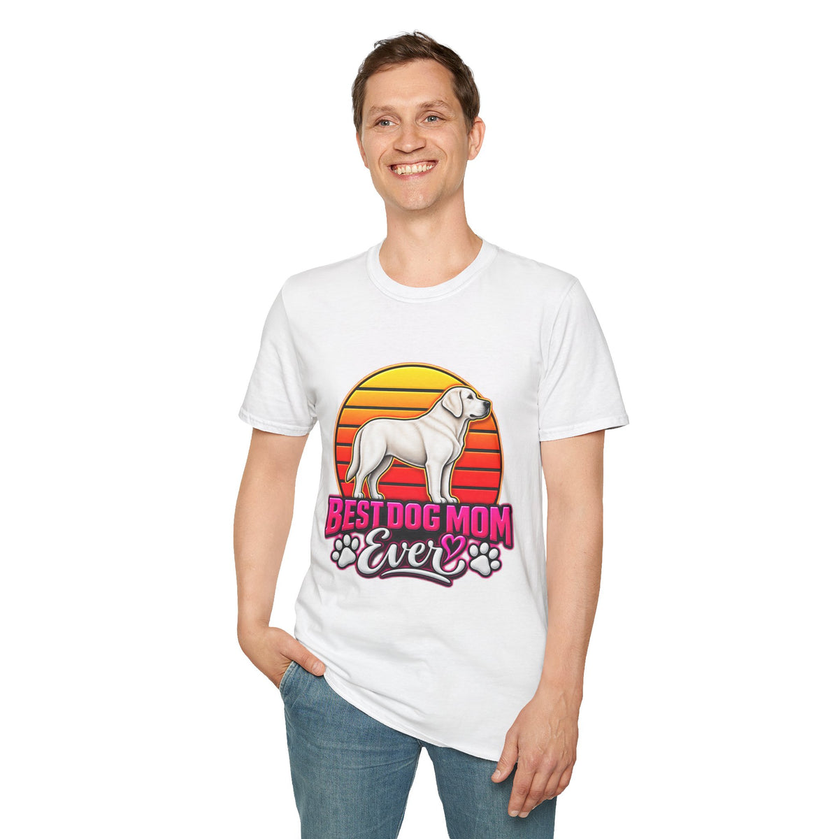 Best Dog Mom Ever T-Shirt – Retro Sunset Labrador Dog Mom Gift